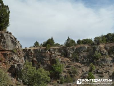 Ciudad Encantada de Tamajón - Retiendas - Almiruete;tiendas montaña madrid;laguna grande de gredos